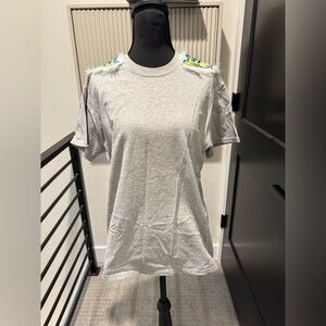 Ragyard gray T-shirt size medium